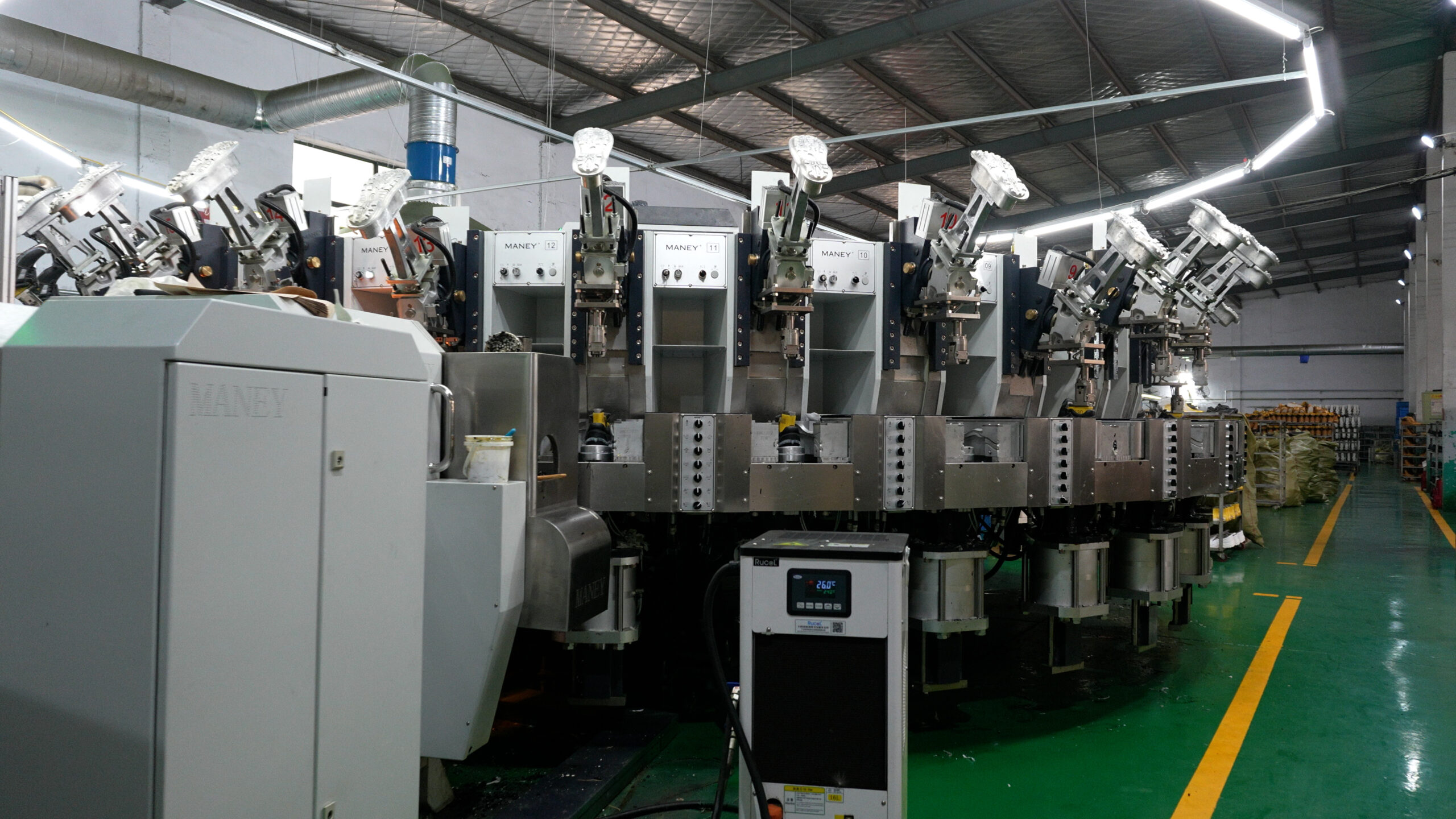 item no.tg25 factory outlet ce certified safety shoes, high cut, impact resistant crush resistant puncture proof anti static safety footwear