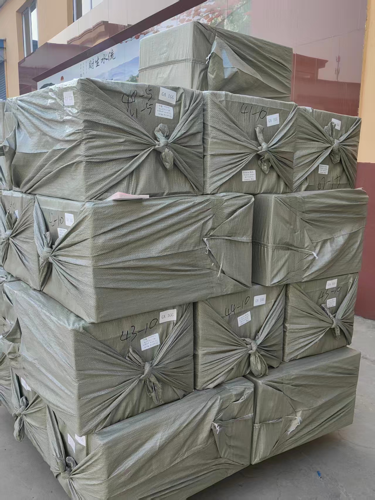 item no. tg05 ce certified safety shoes, anti smash anti puncture anti static work boots for heavy industry